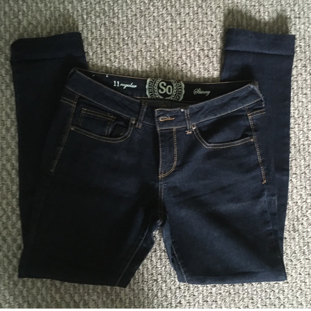 💜 3/$10! SO Regular Skinny Jeans